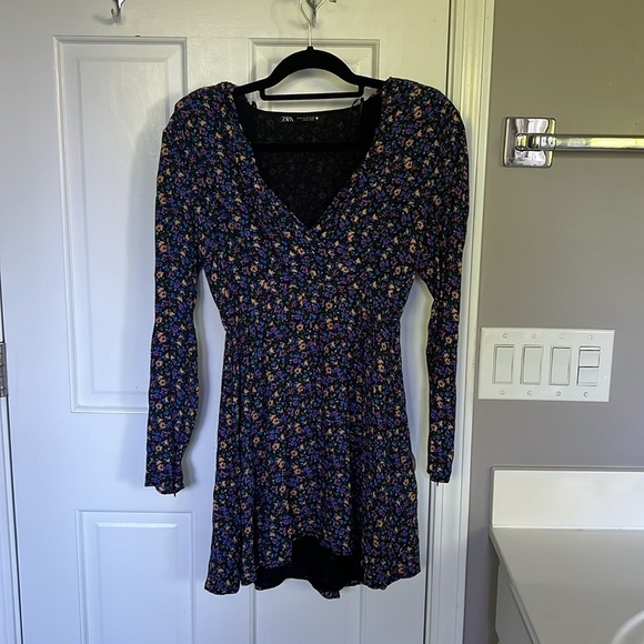 Zara Shoulder Pad Long Sleeve Ditsy Floral Print Mini Dress - Picture 2 of 4